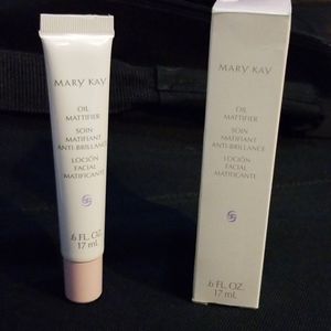 Mary Kay Oil Mattifier